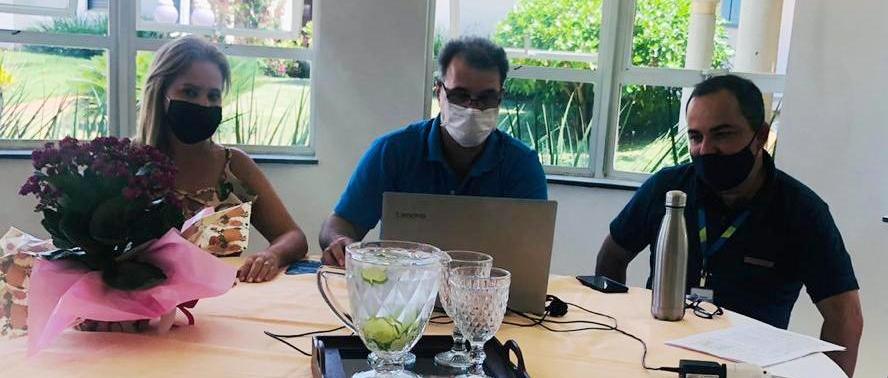 Reunião com os diretores para tratar sobre o preenchimento do Formulário de Atualização de dados pedagógicos e estruturais