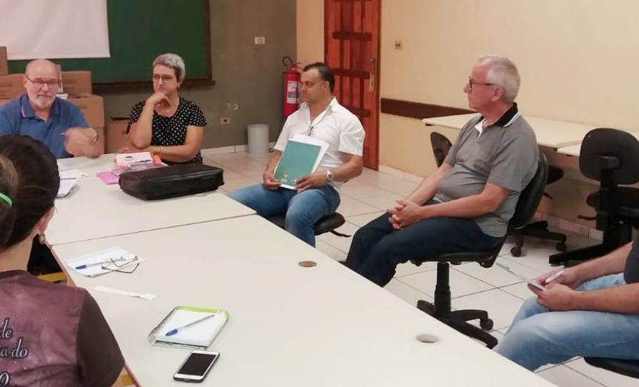 Seguindo o cronograma, a Chefia do NRE e equipe visitaram os municípios de Mariluz e Moreira Sales