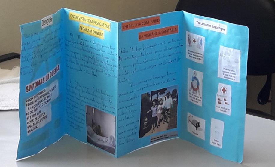 Tutora Liz Kazmirczak Pereira registra atividades desenvolvidas pelo Colégio Estadual Carlos Gomes de Ubiratã