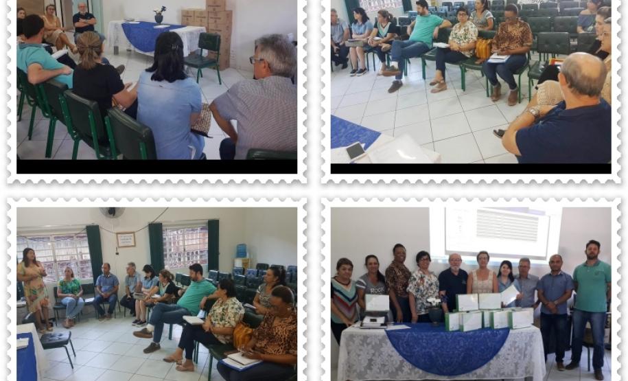 Reunião com os diretores das escolas estaduais do município de Goioerê na terça-feira (10) no Auditório do NRE