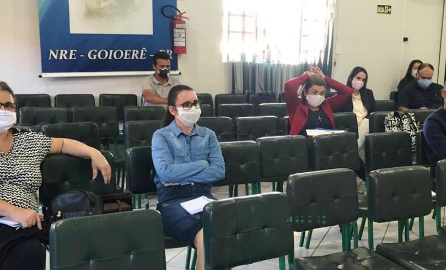 AÇÕES DA CHEFIA E EQUIPE DO NÚCLEO REGIONAL DE EDUCAÇÃO DE GOIOERÊ NA SEMANA DE 13 A 17 DE ABRIL