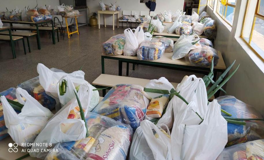 5.ª Distribuição dos Kits da Merenda Escolar e o Programa Leite das Crianças