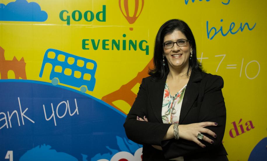 Professora do NRE Goioerê é selecionada como coautora para material didático de Inglês