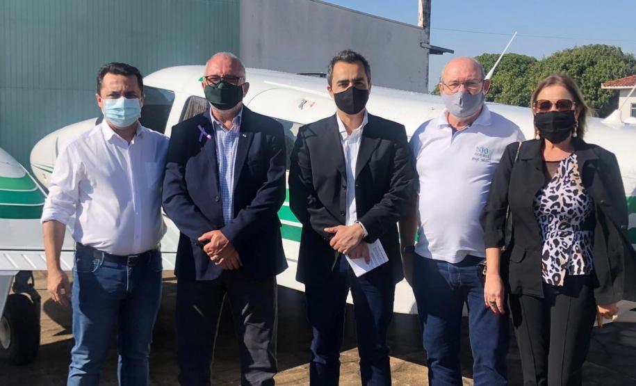 Assinatura de ordens de serviços e vistoria em projetos do Governo do Paraná na cidade de Goioerê