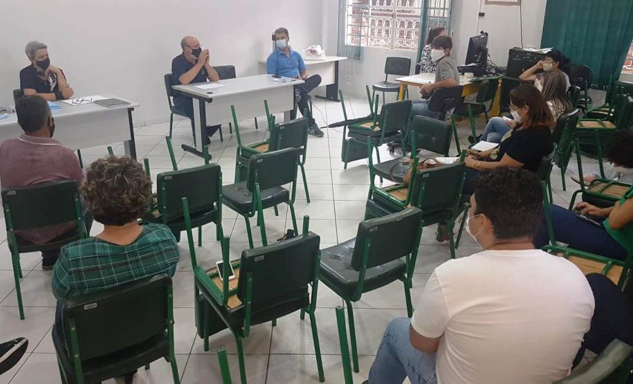 Reuniões com os Secretários Municipais da Educação e com os diretores das 31 escolas estaduais