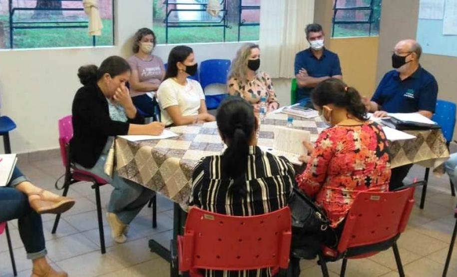 Reuniões com os Secretários Municipais da Educação e com os diretores das 31 escolas estaduais