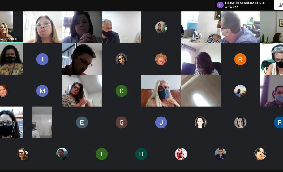 Reunião de orientação para o cronograma do Credenciamento dos Colégios Cívico-Militares e com oferta de Educação em Tempo Integral Reunião de orientação para o cronograma do Credenciamento dos Colégios Cívico-Militares e com oferta de Educação em Tempo Integral