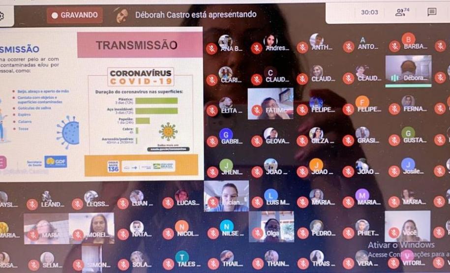 UEM promove videoconferência sobre o COVID-19 para a Escola Estadual Moreira Salles UEM promove videoconferência sobre o COVID-19 para a Escola Estadual Moreira Salles
