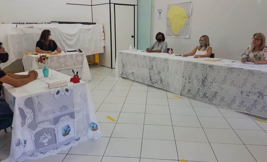 Entrevistas com os candidatos a Monitor e Diretor Militar para atuarem nos Colégios Cívico-militares